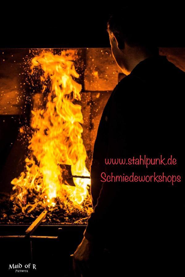 Hof Vierzehnender Im Hohen Venn - 70Qm Maisonette - 2 Schlafzimmer - Wohnkueche - Balkon Mit Grill - Monschau - Eifel - Hunde Willkommen - Islandpferde מראה חיצוני תמונה